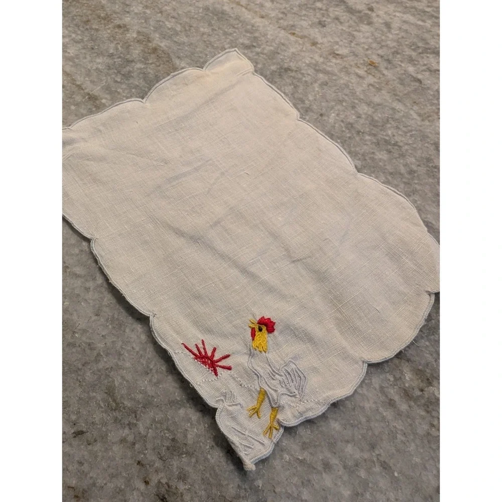 Cocktail Napkin Rooster Vintage Embroidered, No Stains